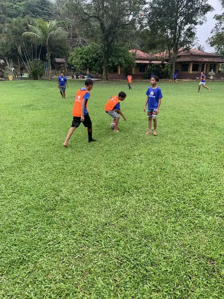 Atividade da ONG Recomeçando em Rocha Miranda