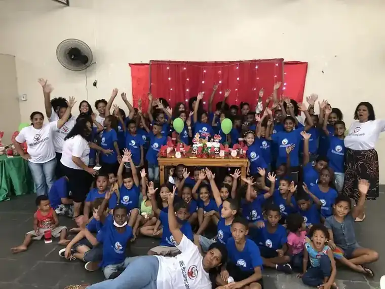 Atividade da ONG Recomeçando em Rocha Miranda