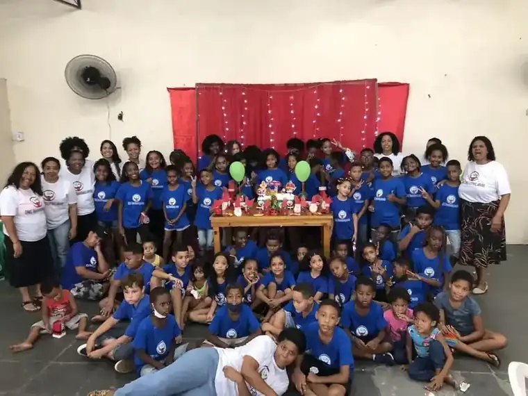 Atividade da ONG Recomeçando em Rocha Miranda